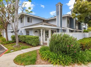 19126 Queensport Ln APT D, Huntington Beach, CA 92646