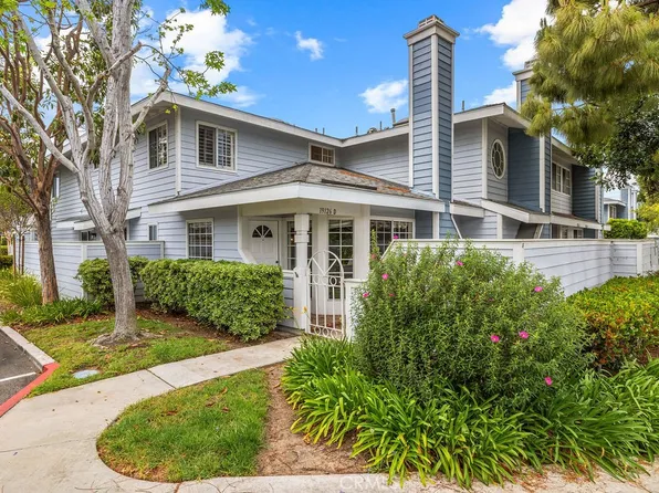 19126 Queensport Ln APT D, Huntington Beach, CA 92646