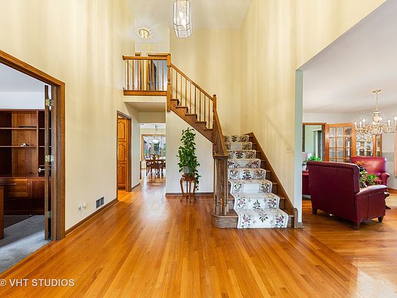 3rd image of 8738 Kentwood Ct