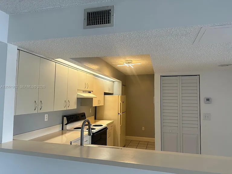 8600 SW 212th St #108 — Photo 7