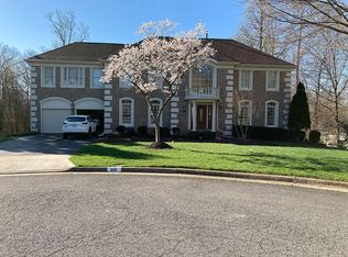 9101 Forest Shadow Way, Fairfax Station, VA 22039