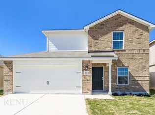 312 Silvercrest Ln, Jarrell, TX 76537