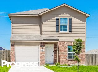 640 Yearwood Ln, Jarrell, TX 76537