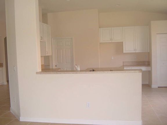 4th image of 3145 Ashford Sq