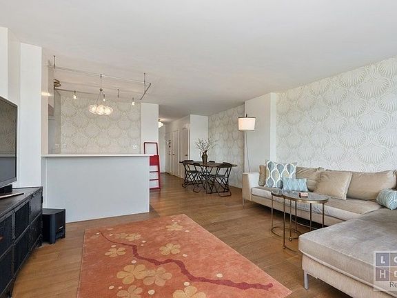 3rd image of 457 Fdr Dr APT A1106