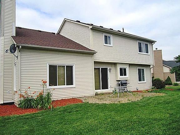2nd image of 2340 Alder Ct