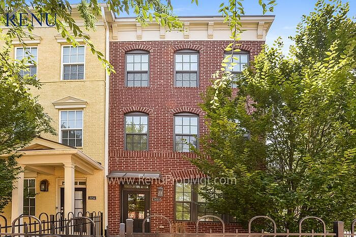1st image of 3153 Long Blvd