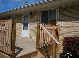 11 W Mill St APT 1, New Palestine, IN 46163