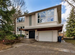 10 Walford Rd, Toronto, ON M8X2P1