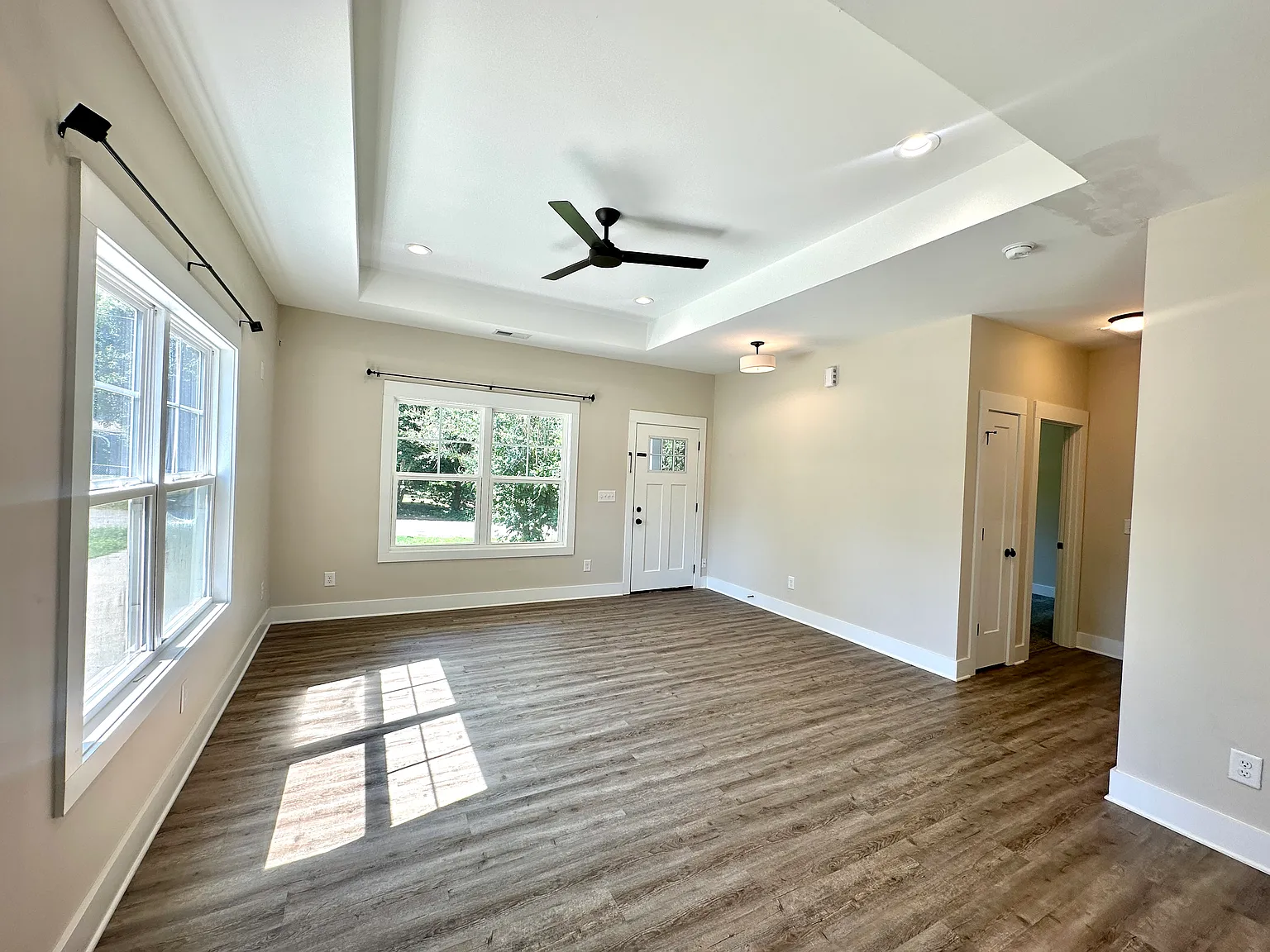 10 Plum Drive — Photo 4