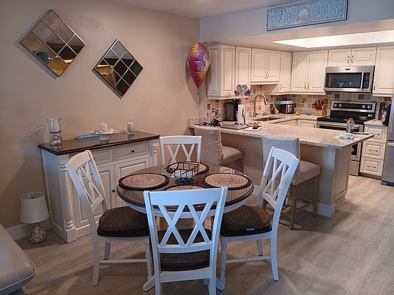 5th image of 1320 Blue Point Ave APT 3