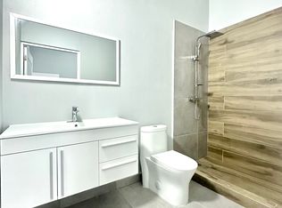 1504 Fernandez Juncos Ave #D, San Juan, PR 00909