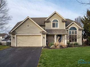 548 Fox View Ct, Perrysburg, OH 43551