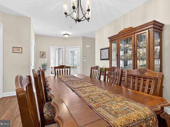 3rd image of 637 Lititz Reserve Ln