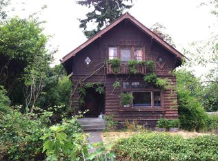 1822 NE 55th St, Seattle, WA 98105
