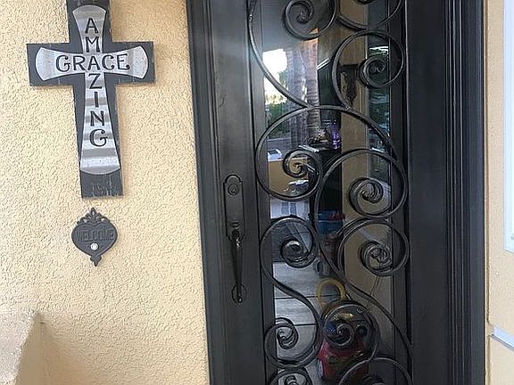 5th image of 25761 Saint Marta Dr
