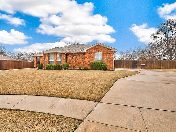 2nd image of 1033 Ashdon Ln