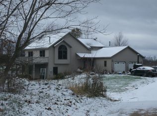 1616 S Marble Rd, Lowell, MI 49331