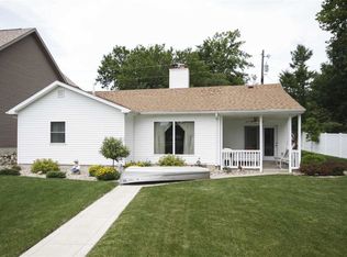 2070 E Fox Dr, Columbia City, IN 46725