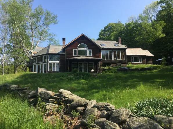 1180 Hale Rd, Guilford, VT 05301