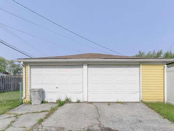 4th image of 3348 Eder Ave