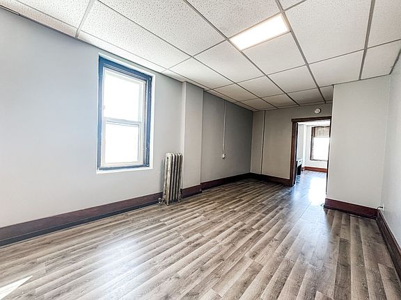 3rd image of 227 N Minnesota St #2