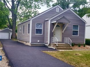 325 S May St, Joliet, IL 60436