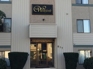 817 N 4th St #205, Renton, WA 98057