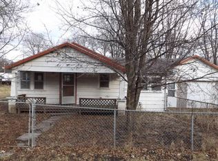 217 Valley St, Excelsior Springs, MO 64024