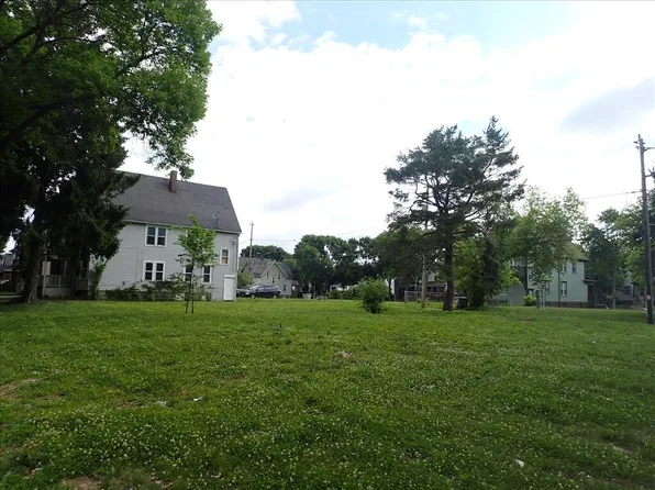 2800 N 34TH STREET, Milwaukee, WI 53210