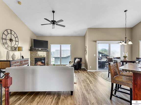 5th image of 16503 Camden Cres