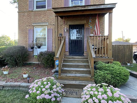 2nd image of 16054 S Emerald Ave