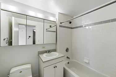 Rented by Nest Seekers International