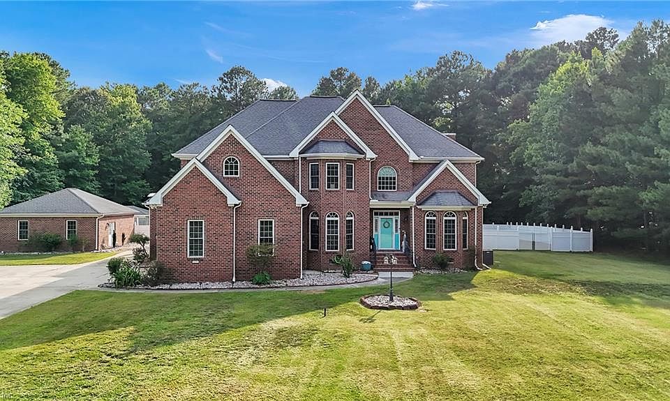 1st image of 2234 Creekway Dr