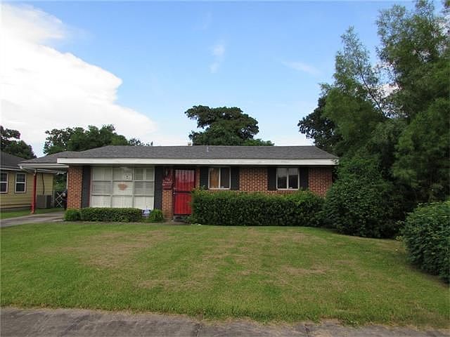 1st image of 716 River Oaks Dr