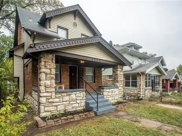 5525 Olive St, Kansas City, MO 64130