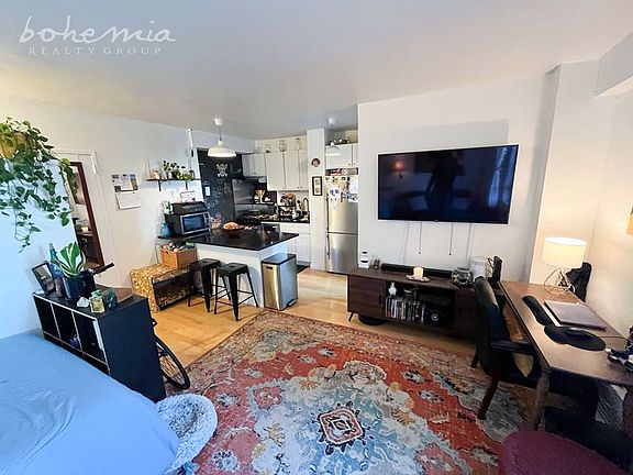 3rd image of 345 W 145th St #6A7A