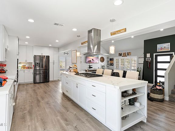 4th image of 77 Beatty Pl