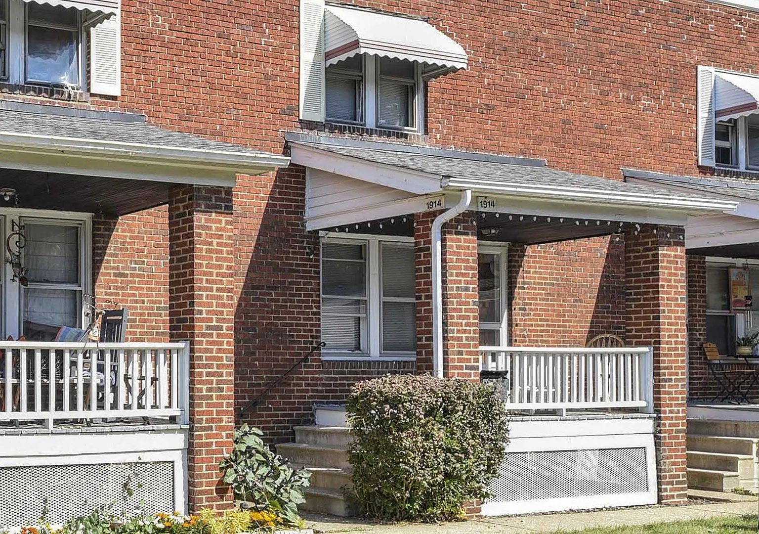 Broadview TownHomes — Photo 1