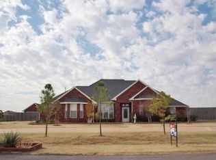 113 NW Steeple Ridge Dr, Lawton, OK 73505