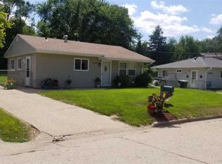 3208 8th St, Sioux City, IA 51105