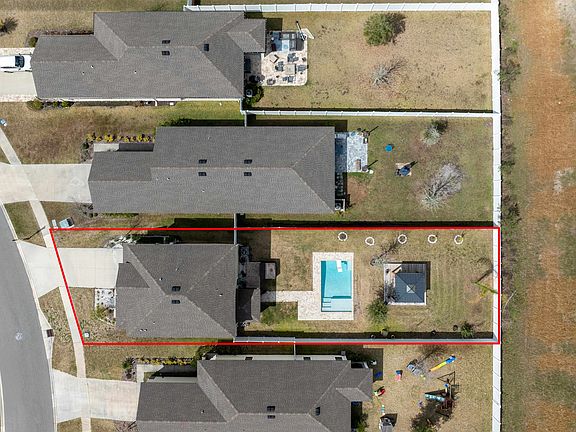 2nd image of 41 Brybar Dr