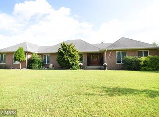 9210 Crescent Ln, La Plata, MD
