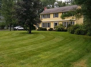 11 Sugar Pine Rd, Queensbury, NY 12804