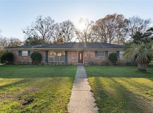 25 Oakview Dr, Saraland, AL 36571