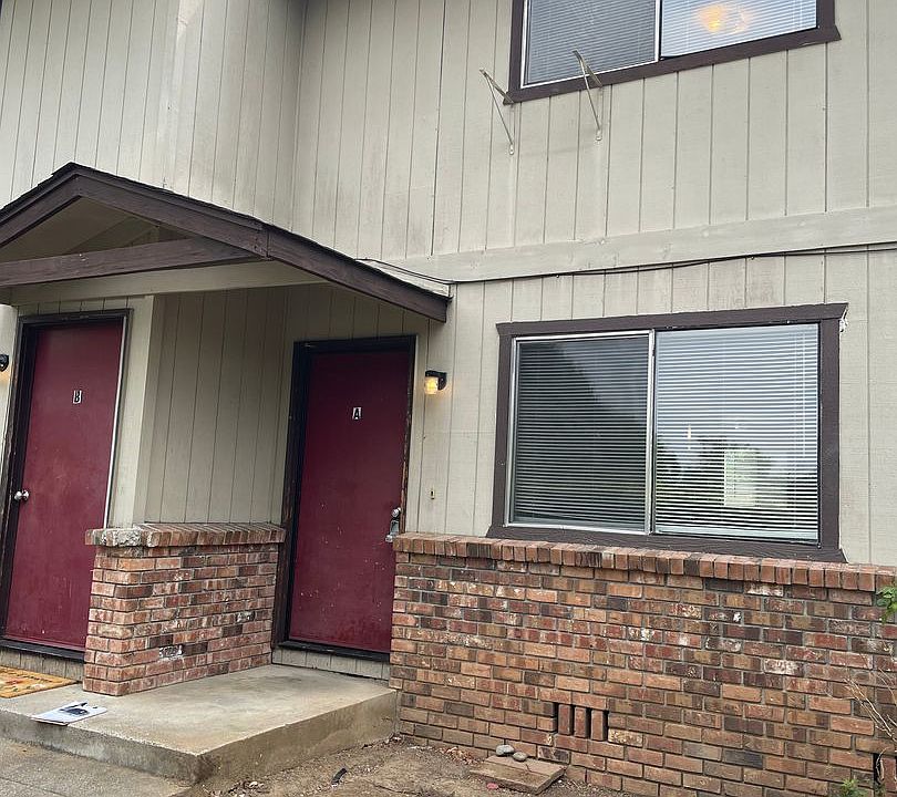 1st image of 2024 NE Fairview Ave Unit A