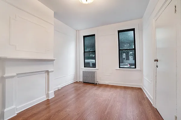 Rented by Compass | media 7