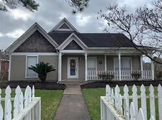 2702 Monroe Ave, Rosenberg, TX 77471