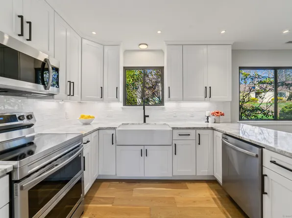 106 Heritage Village #A, Southbury, CT 06488