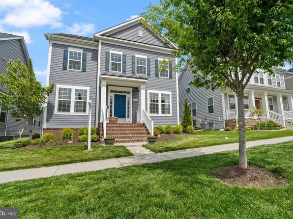 1329 Monocacy Crossing Pkwy, Brunswick, MD 21716